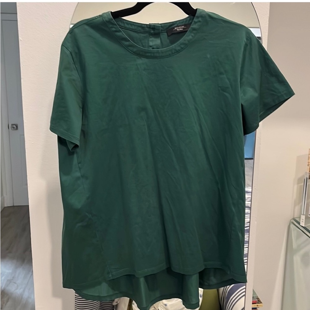 Weekend Max Mara hi-lo emerald green tee size large